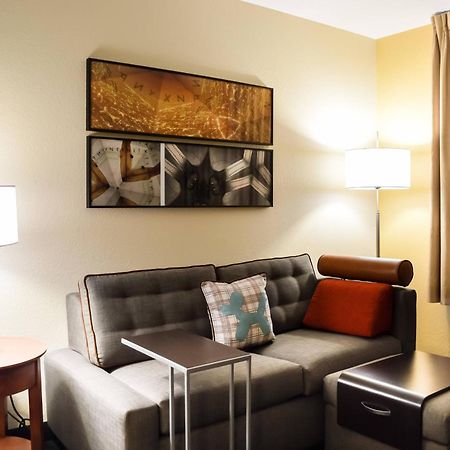 Towneplace Suites Стаффорд Екстер'єр фото